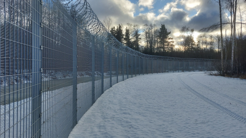 image HAGBERG_VNI_Latvija_fence.jpg
